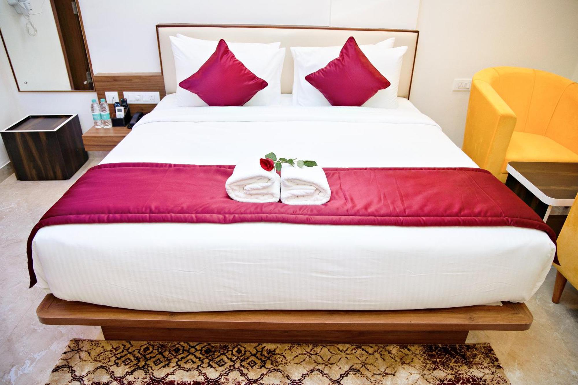Villa Grand Hotel Near Kempegowda International Airport Devanahalli 외부 사진
